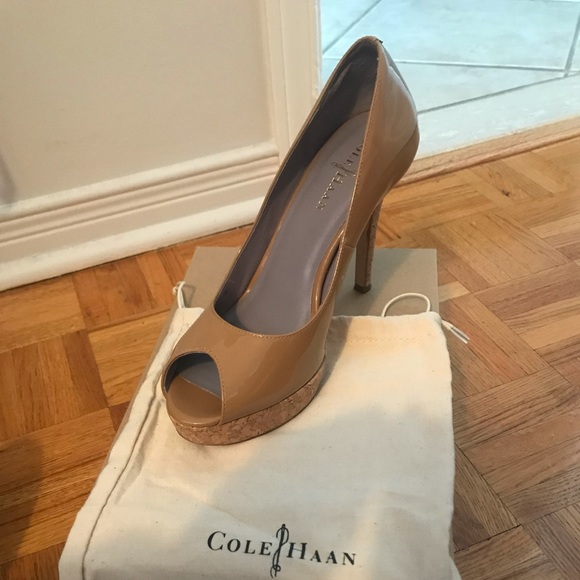 Cole Haan cork heels - Picture 2 of 3